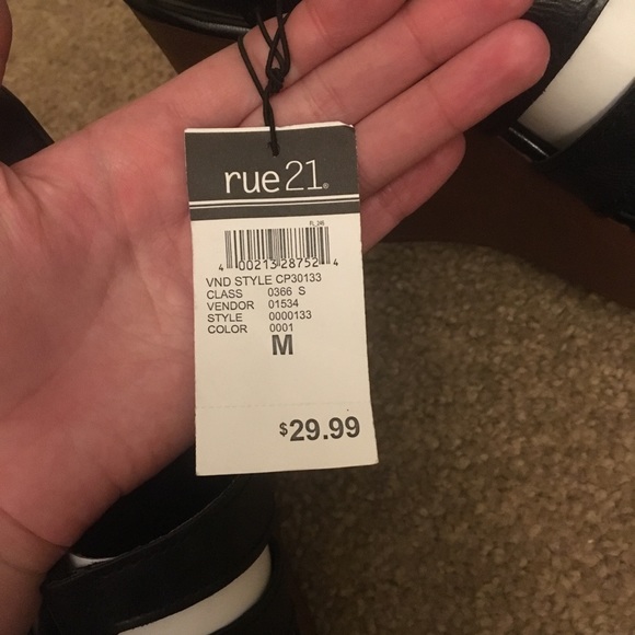 RUE21 black tie up wedges - Picture 4 of 4